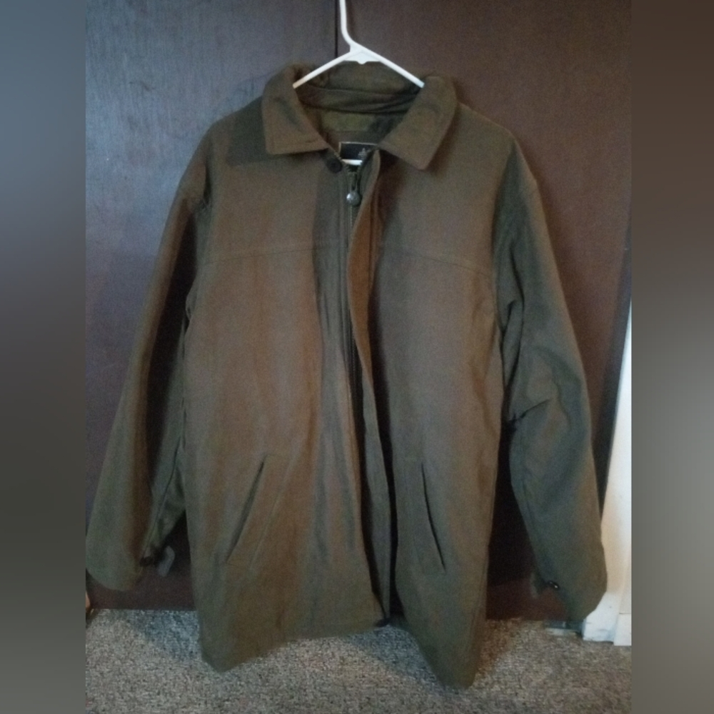 RAINFOREST Men's Jacket LG Army Green Thick Zip Up Collared RFT Coat Olive